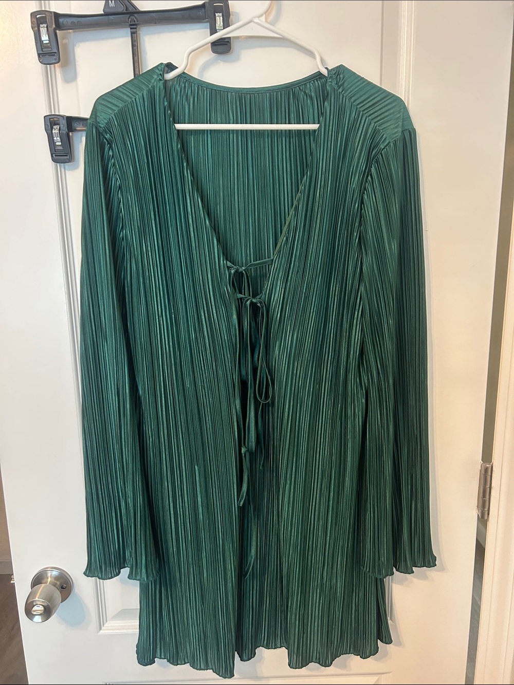 Green Pleated Tie-Front Women’s Top